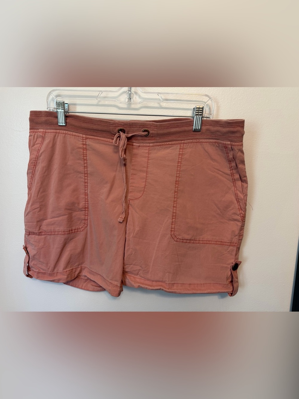 XCVI Shorts Large Salmon Color Chino Stretch Pockets Pull On Drawstring Casual